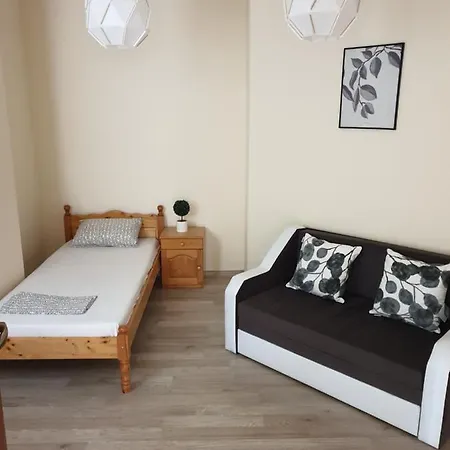 アパート Sunny Gardens 2 Bedrooms サニービーチ