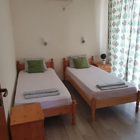 Sunny Gardens 2 Bedrooms